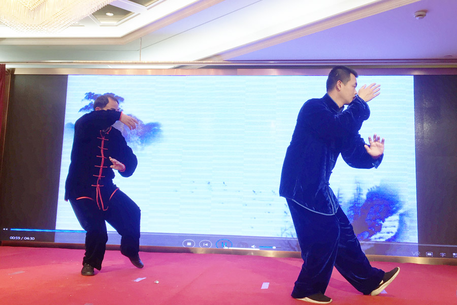 贏戰(zhàn)豬年、共創(chuàng)輝煌--山美股份隆重舉行2018年度表彰大會(huì)暨2019迎新年會(huì)